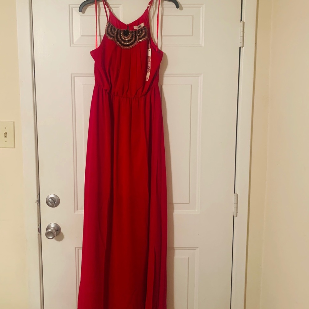 Beautiful flowy red dress